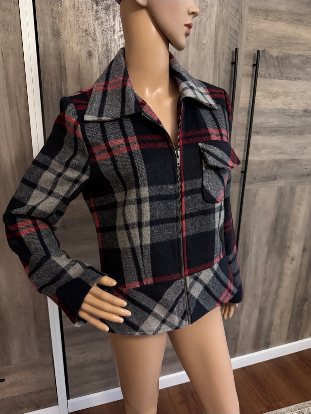 Jolt Plaid Zip-Front Utility Jacket in Navy, Gray & Red